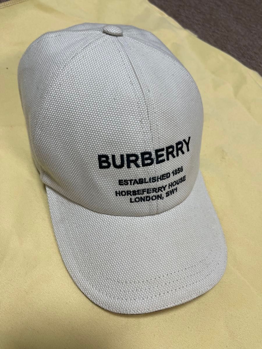 BURBERRY ベースボールキャップ ベージュに近いホワイト|Yahoo BURBERRY ベースボールキャップ ベージュに近いホワイト|Yahoo