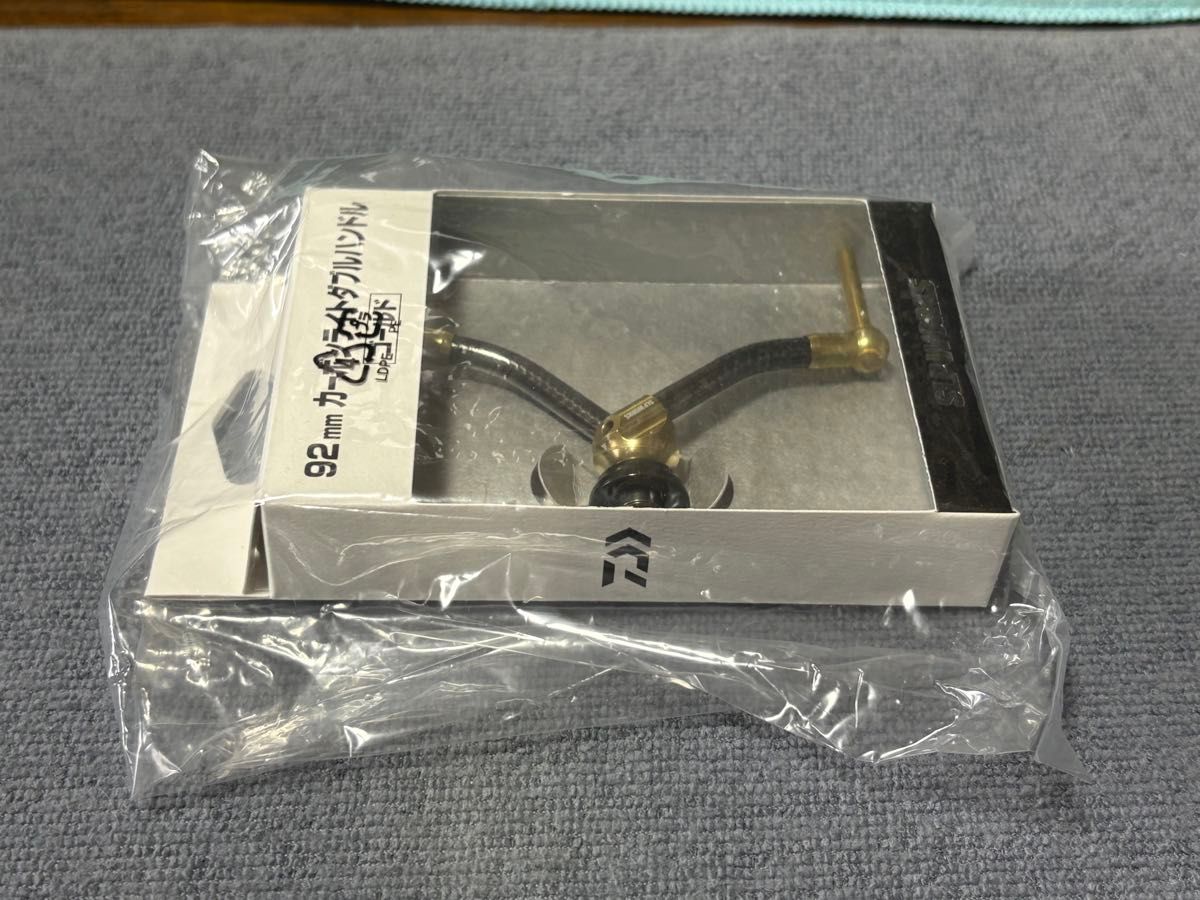 ダイワ SLP WORKS カーボンライトダブルハンドル ゴールド 92mm ダイワ SLP WORKS カーボンライトダブルハンドル ゴールド 92mm