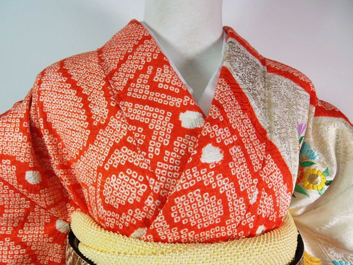 美品 振袖 鹿子絞り 花文様 金駒刺繍 日本刺繍 金彩 正絹 美品 振袖 鹿子絞り 花文様 金駒刺繍 日本刺繍 金彩 正絹