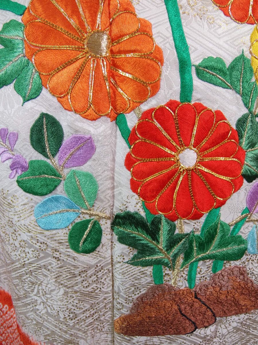 美品 振袖 鹿子絞り 花文様 金駒刺繍 日本刺繍 金彩 正絹 美品 振袖 鹿子絞り 花文様 金駒刺繍 日本刺繍 金彩 正絹