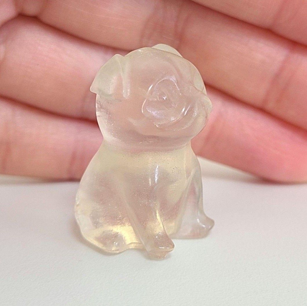 虹入り シトリン パグ 犬 ミニチュア インテリア 天然石置物 黄 虹入り シトリン パグ 犬 ミニチュア インテリア 天然石置物 黄