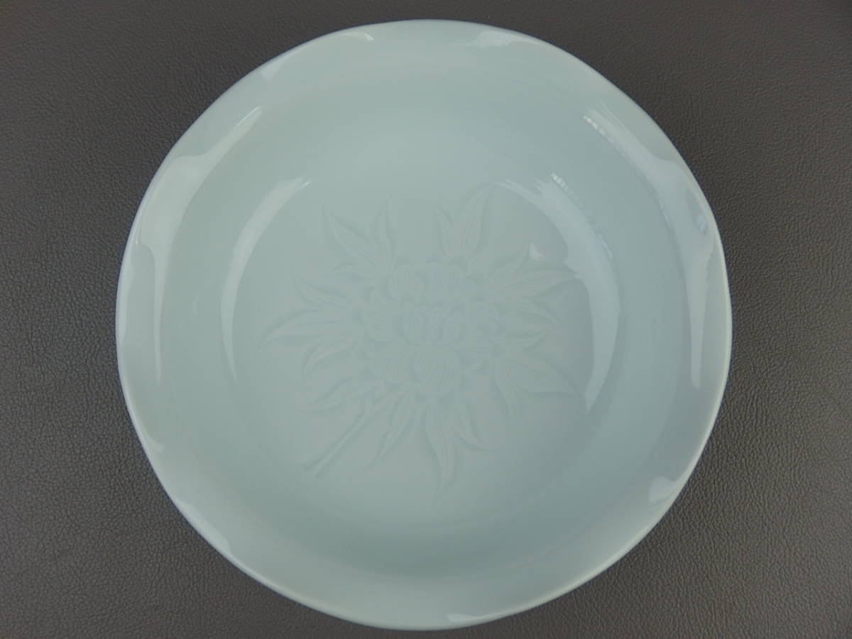[ antique * tea utensils ]* Arita . inside river . right ..** white porcelain flower writing pastry pot kbi112tb.8. Japanese-style tableware 