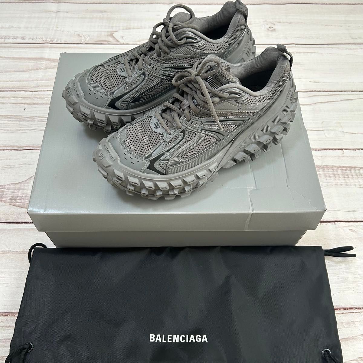 BALENCIAGA バレンシアガ バウンサー ディフェンダー グレー 41 BALENCIAGA バレンシアガ バウンサー ディフェンダー グレー 41