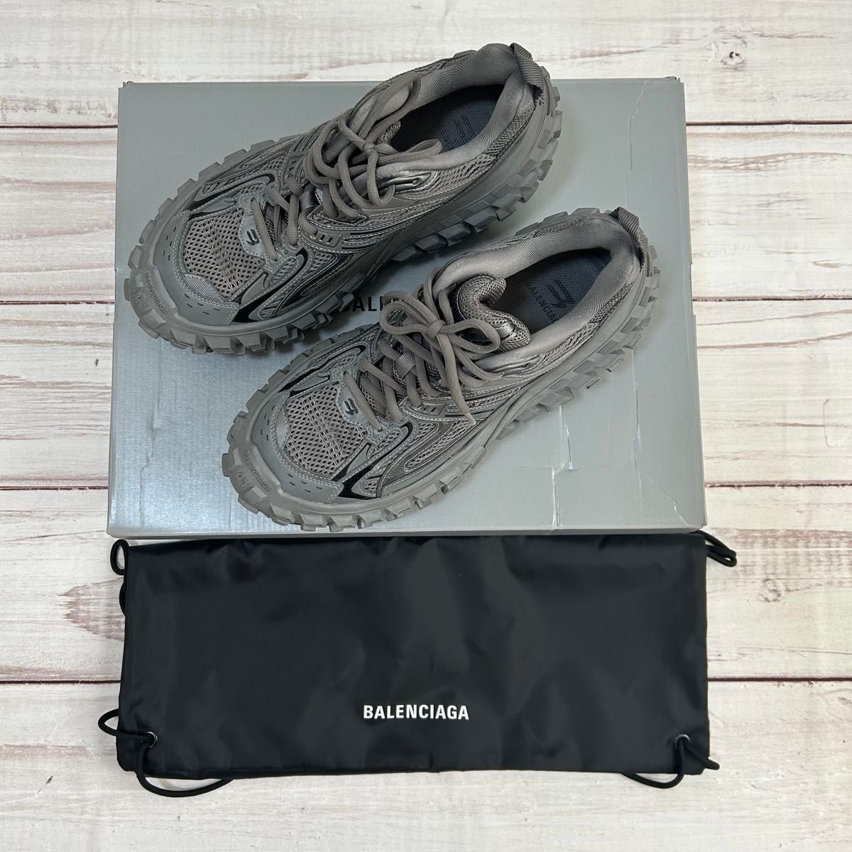 BALENCIAGA バレンシアガ バウンサー ディフェンダー グレー 41 BALENCIAGA バレンシアガ バウンサー ディフェンダー グレー 41