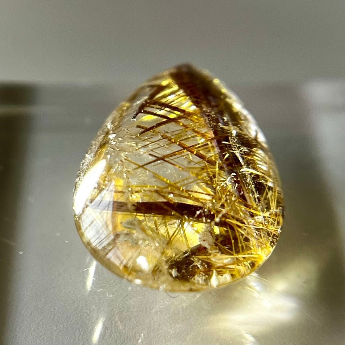 最高品質 タイチン ゴールド ルチル 17 7ct ルース 透明度抜群 最高品質 タイチン ゴールド ルチル 17 7ct ルース 透明度抜群