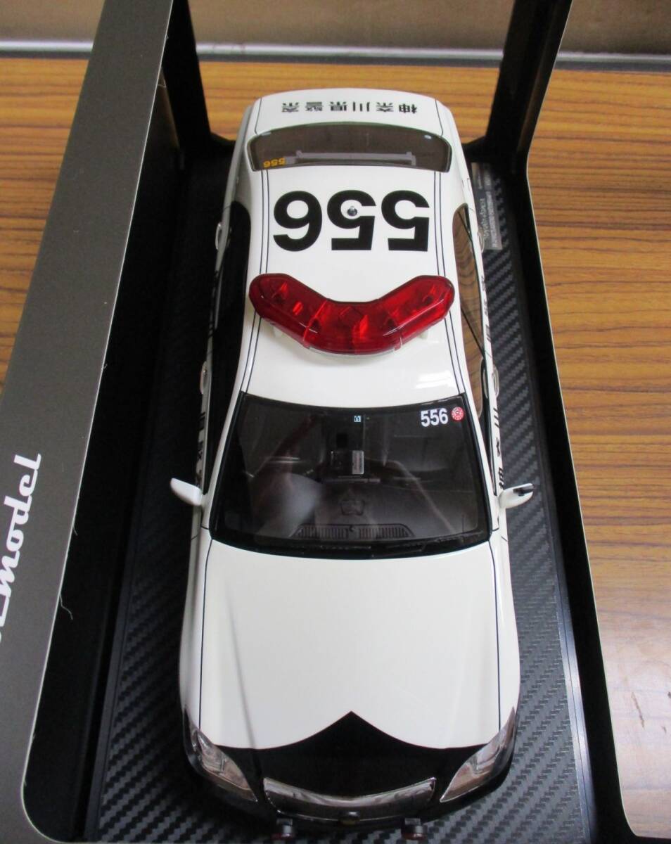 w46【梱80】イグニッションモデル 1/18 トヨタ GRS180 クラウン w46【梱80】イグニッションモデル 1/18 トヨタ GRS180 クラウン