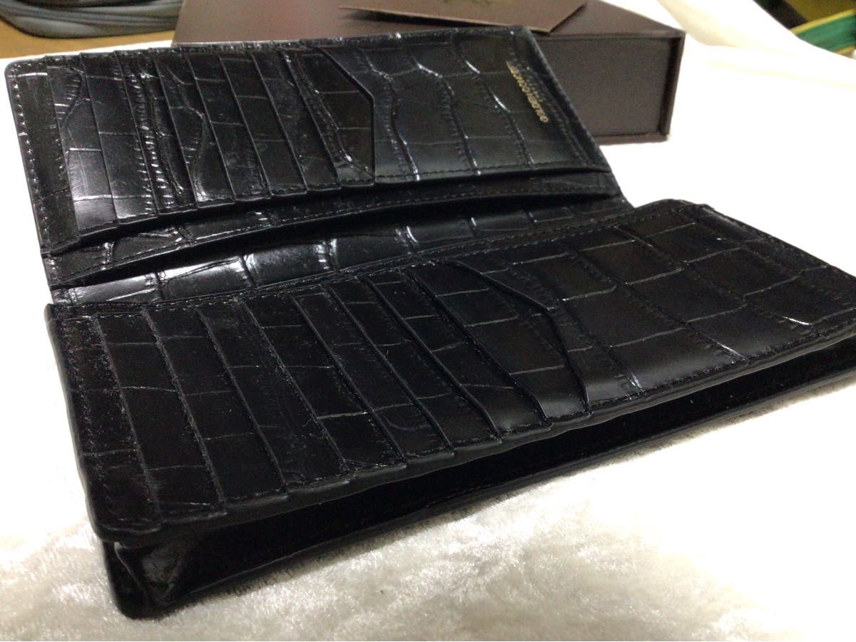 ゴールデンコンセプト クロコ型押しレザー 長財布 黒 ゴールデンコンセプト クロコ型押しレザー 長財布 黒