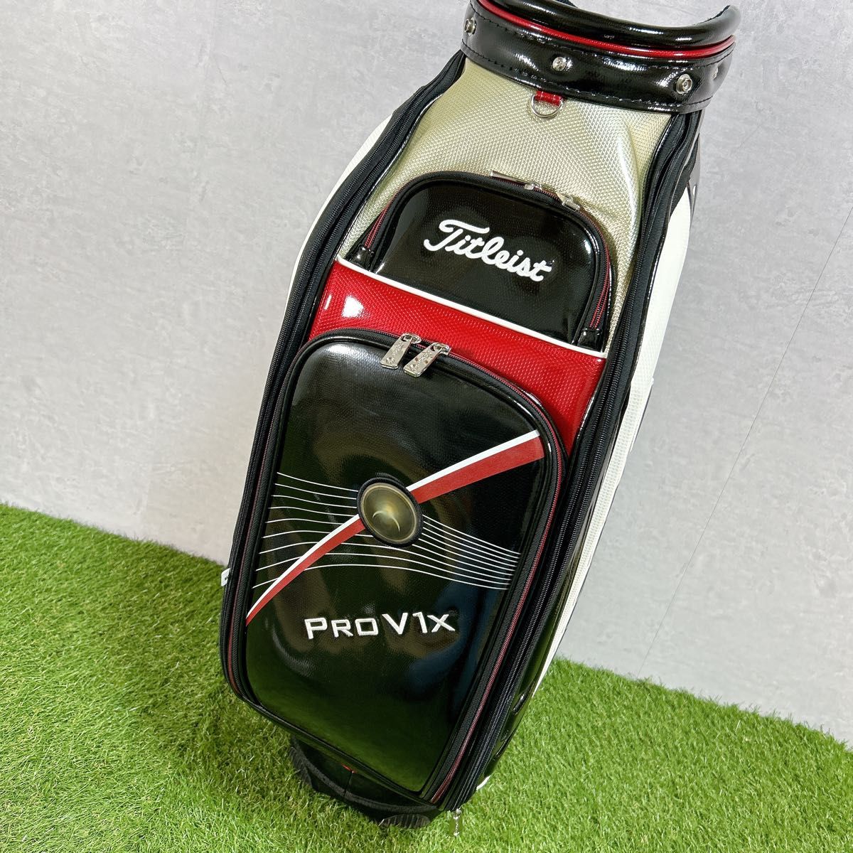 限定】Titleist PRO V1X タイトリスト キャディバッグ ホワイト 限定】Titleist PRO V1X タイトリスト キャディバッグ ホワイト