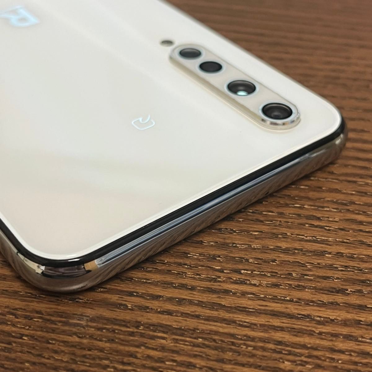 美品 Rakuten Big 128GB ZR01 ホワイト スマホ 本体|Yahoo 美品 Rakuten Big 128GB ZR01 ホワイト スマホ 本体|Yahoo