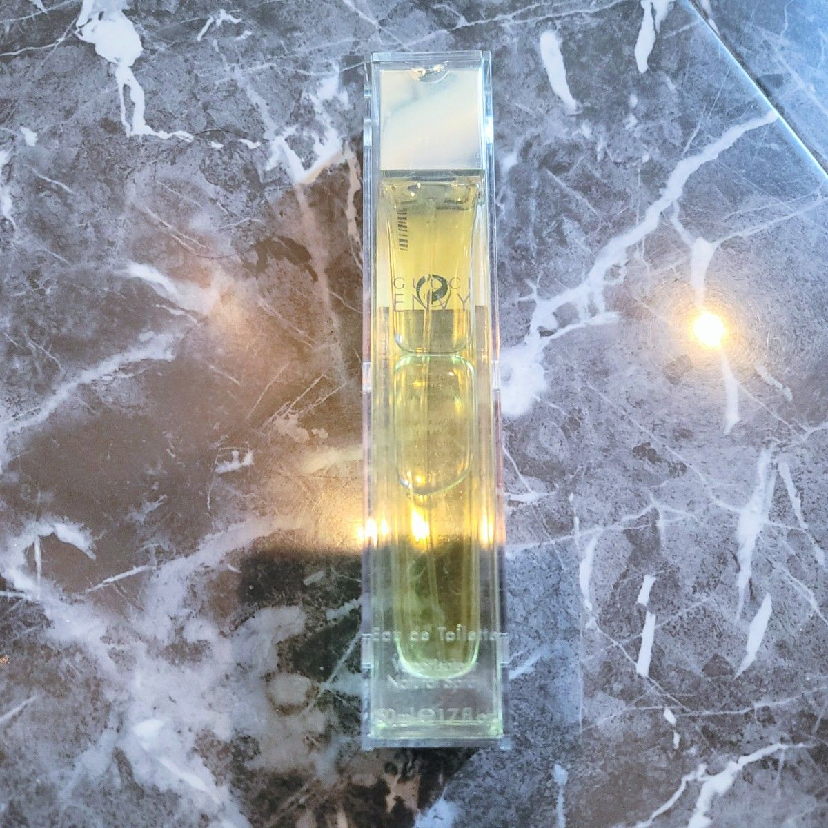 新品未使用 香水 GUCCI ENVY グッチ エンヴィ オードトワレ 50ml 新品未使用 香水 GUCCI ENVY グッチ エンヴィ オードトワレ 50ml