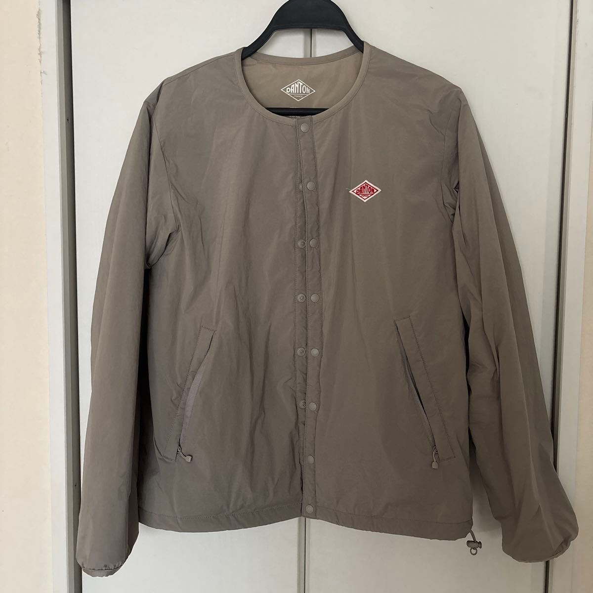 美品 DANTON ダントン インサレーション ノーカラージャケット 美品 DANTON ダントン インサレーション ノーカラージャケット