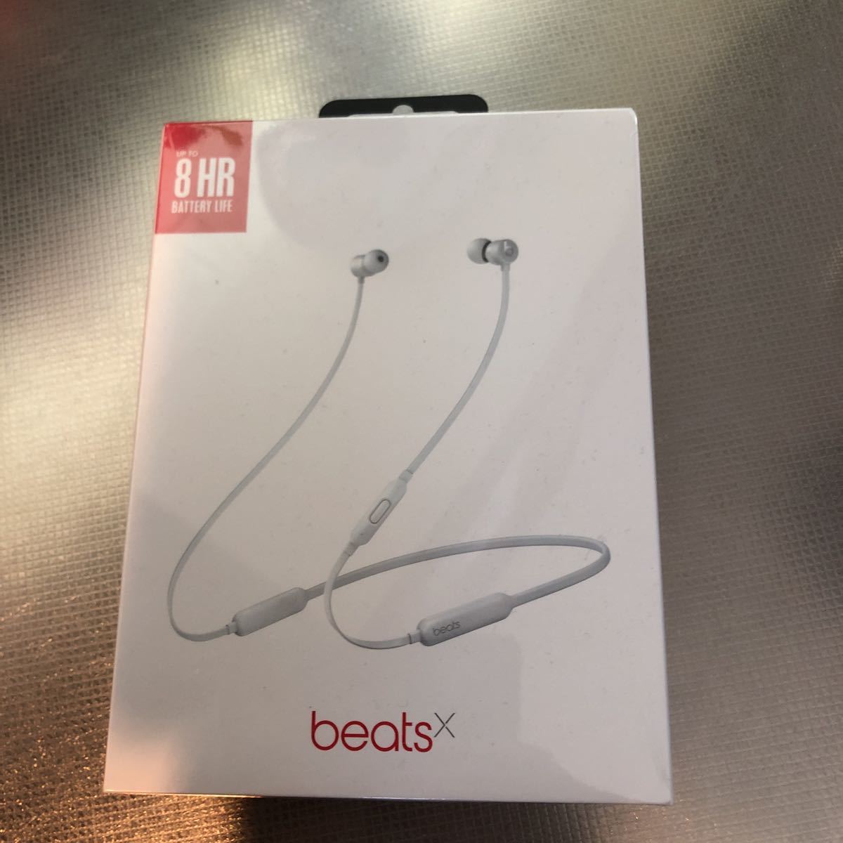 BeatsX ワイヤレスイヤホン -Apple W1ヘッドフォンチップ、Class 1 Bluetooth、 マグネット式イヤーバッド- サテンシルバー