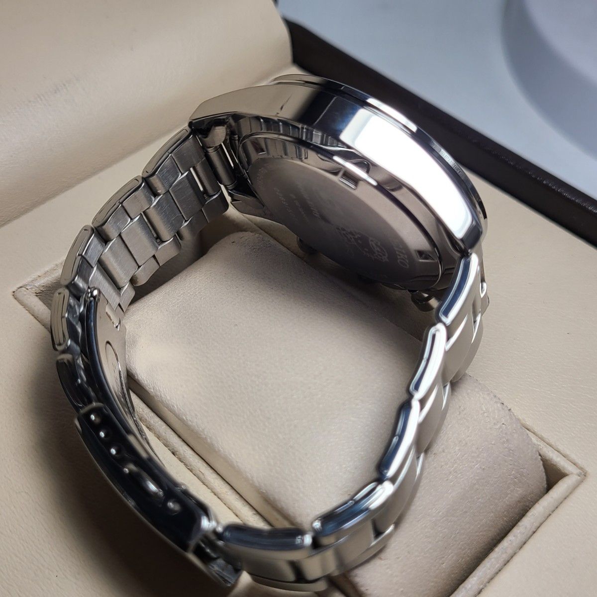 良品 SEIKO セイコー 500系新幹線25周年記念 ハローキティ 良品 SEIKO セイコー 500系新幹線25周年記念 ハローキティ