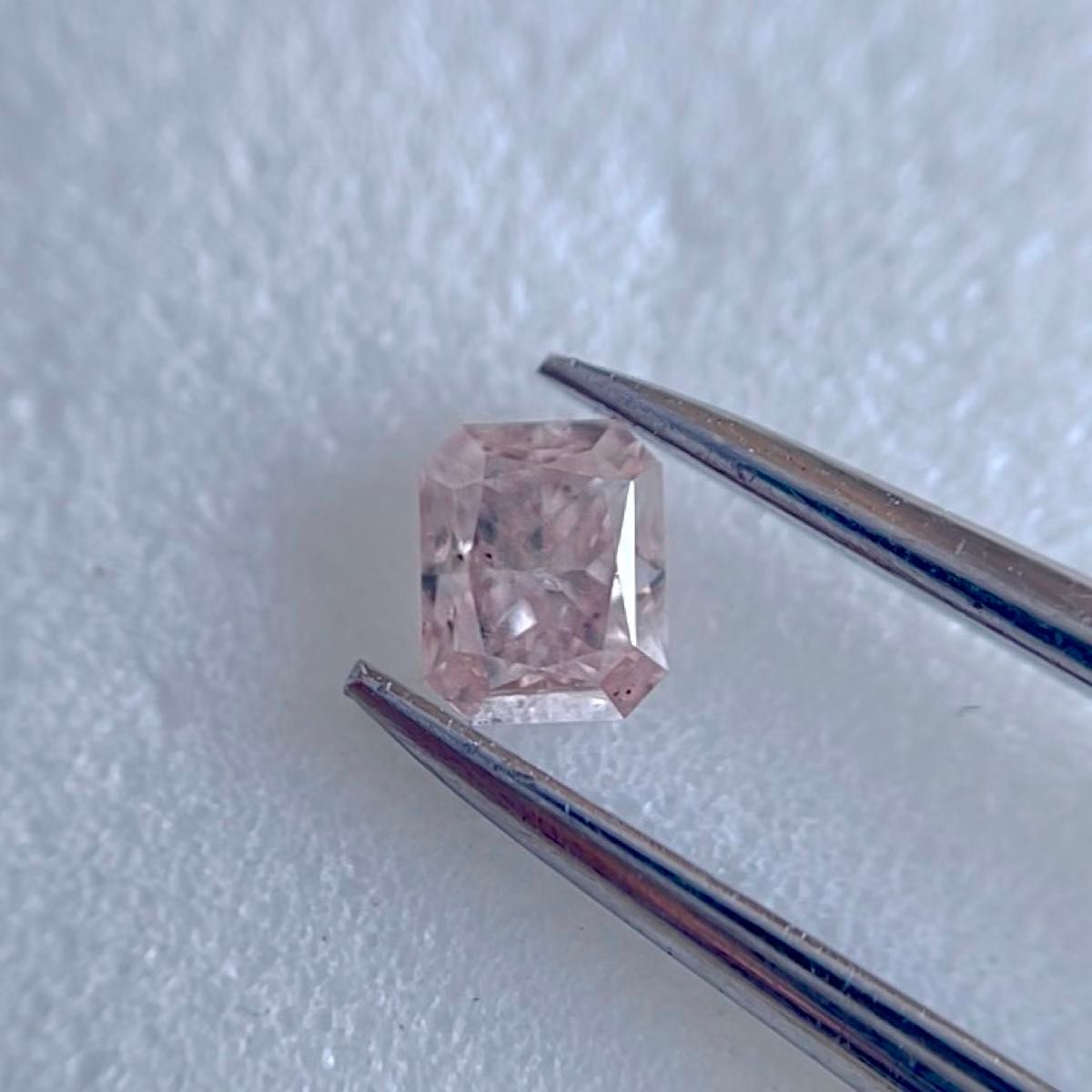 0.213 天然ピンクダイヤモンドFANCY LIGHT ORANGY PINK