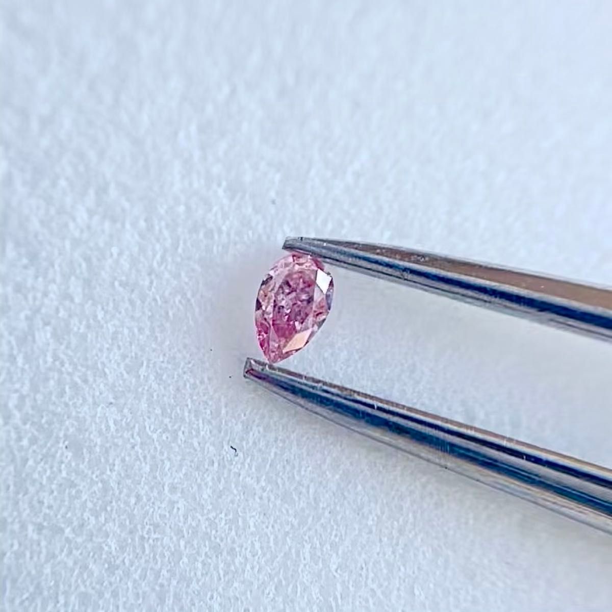 0.041ct 天然ピンクダイヤモンドルースFANCY INTENSE PINK