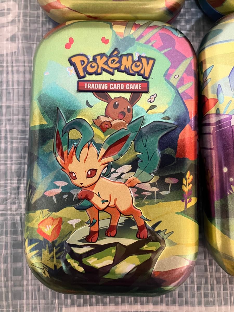 ポケモンカード イーブイ tin缶 ブラッキー エーフィ ニンフィア