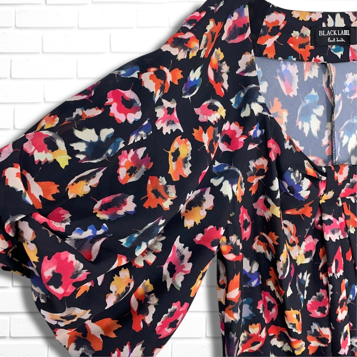美品 Paul Smith BLACK LABEL ポールスミス ブラックレーベル 花 美品 Paul Smith BLACK LABEL ポールスミス ブラックレーベル 花