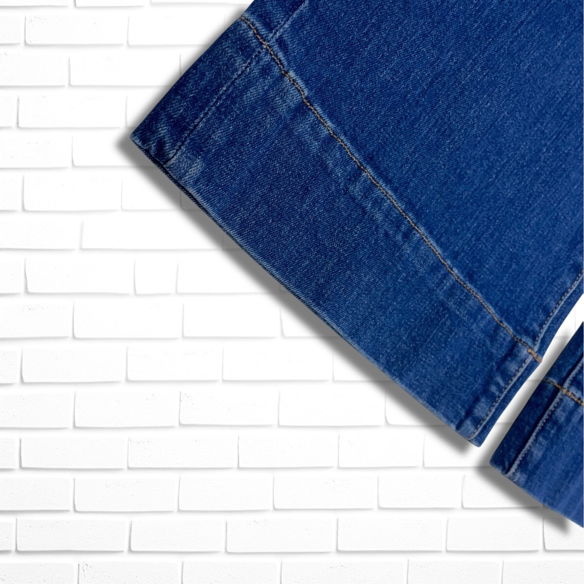 美品 ALICE+OLIVIA JEANS アリスアンドオリビア ジーンズ 美品 ALICE+OLIVIA JEANS アリスアンドオリビア ジーンズ