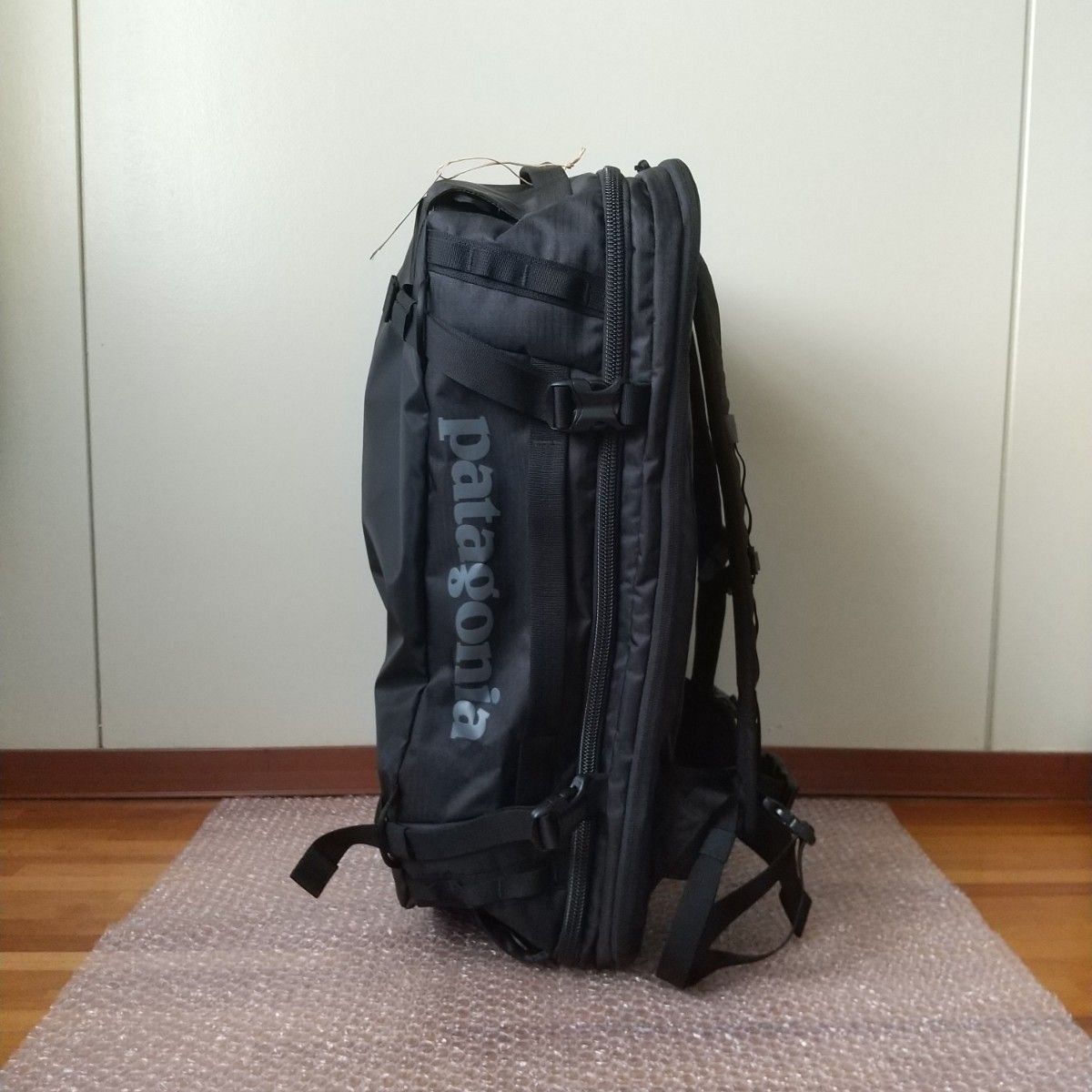 パタゴニア ブラックホール MLC 45L 49307 ブラック 新品 パタゴニア ブラックホール MLC 45L 49307 ブラック 新品