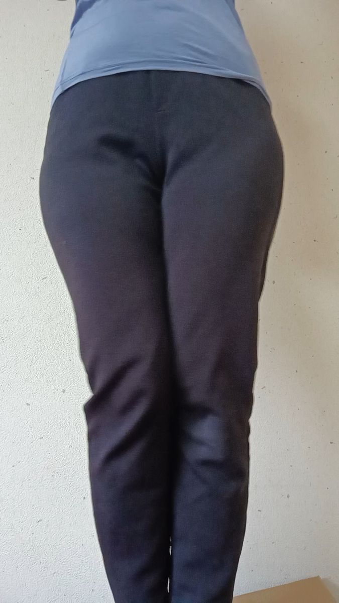 ストレッチパンツ 黒