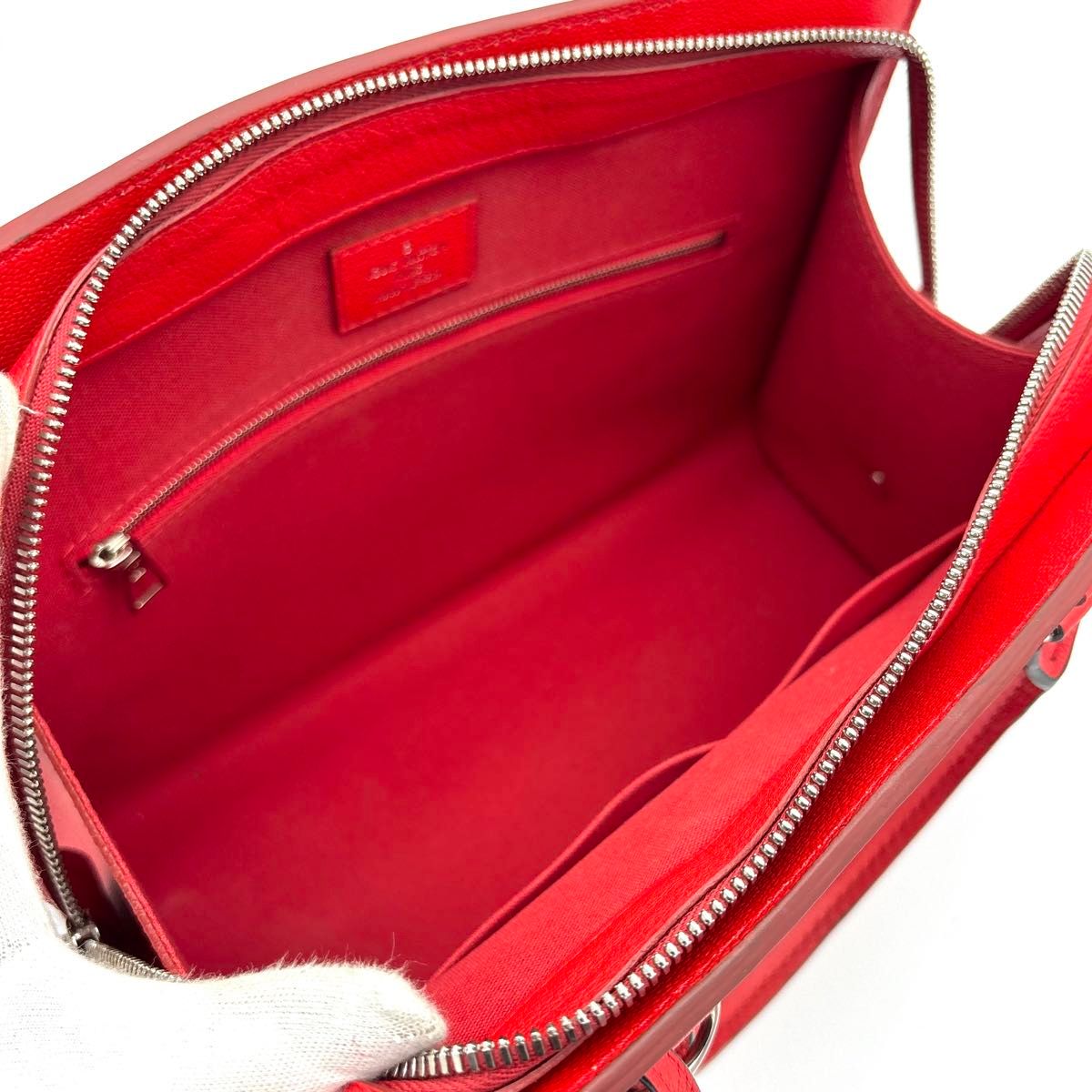 ルイヴィトン Louis Vuitton エピ ヴァノーMM 2way ハンドバッグ ルイヴィトン Louis Vuitton エピ ヴァノーMM 2way ハンドバッグ
