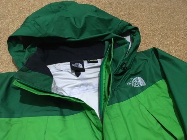 レア ノースフェイス レインテックスフライト ジャケット GORE-TEX 緑/黄緑 S NP11413 防水透湿 マウンテンパーカー 登山 レインウェア