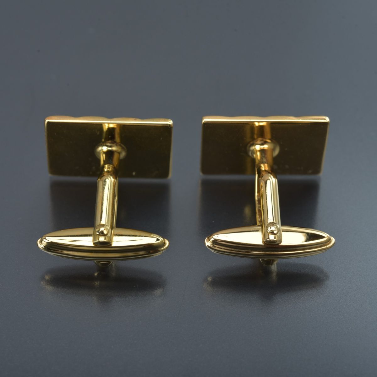 美品 ダンヒル dunhill カフス dロゴ シルバー ゴールド 美品 ダンヒル dunhill カフス dロゴ シルバー ゴールド