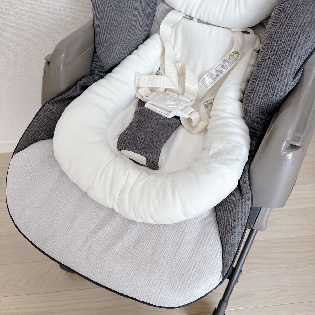 極美品】コンビ ネムリラ SWING BEDI Long ハイローチェア 極美品】コンビ ネムリラ SWING BEDI Long ハイローチェア