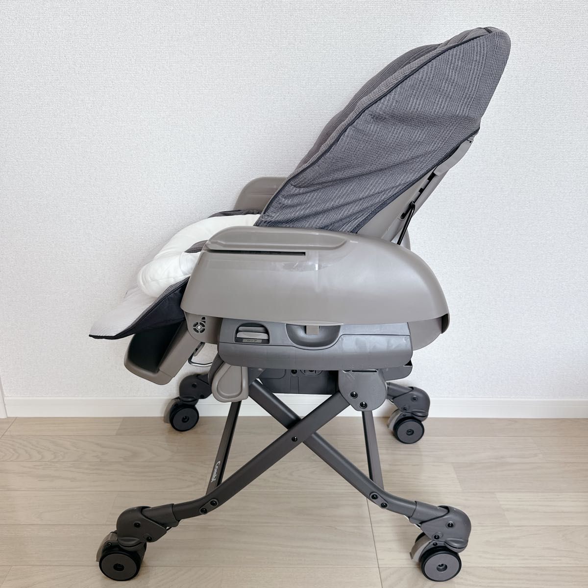 極美品】コンビ ネムリラ SWING BEDI Long ハイローチェア 極美品】コンビ ネムリラ SWING BEDI Long ハイローチェア