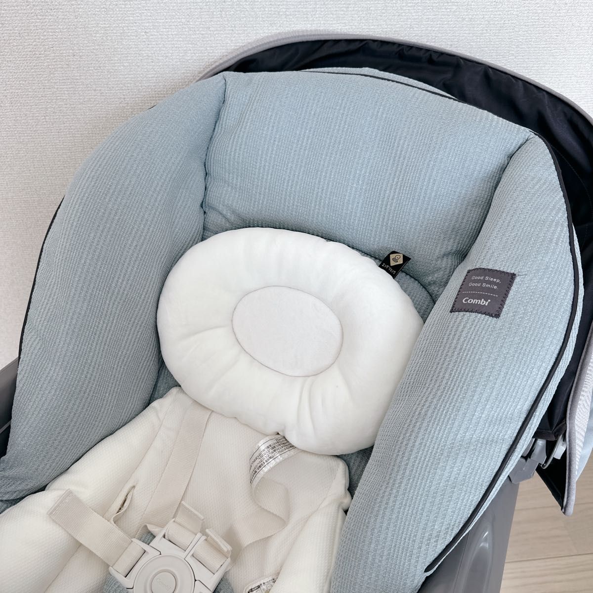 極美品】コンビ ネムリラ AUTO SWING BEDi Long スリープシェル 極美品】コンビ ネムリラ AUTO SWING BEDi Long スリープシェル