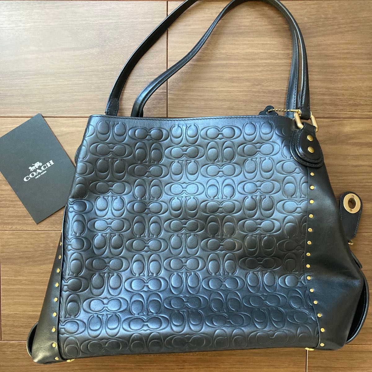 極美品】COACH コーチ ボディバッグ レザー ブラック 黒 ロゴ型