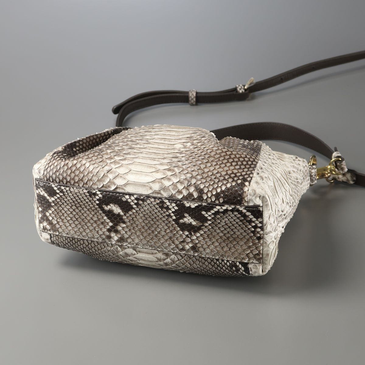 MH5849△美品 パイソンレザー/本ヘビ革 ハンドバッグ/ショルダー MH5849△美品 パイソンレザー/本ヘビ革 ハンドバッグ/ショルダー