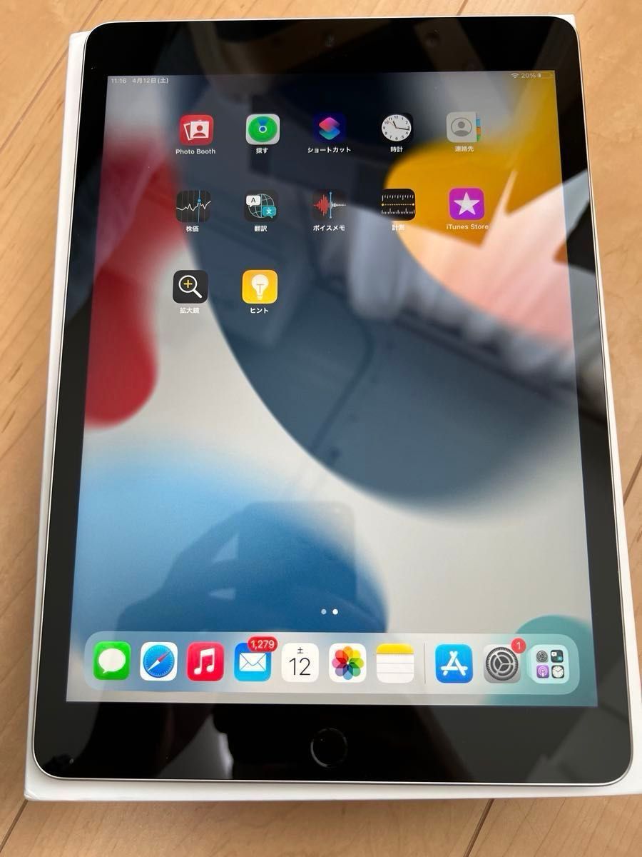 iPad 第9世代 新品に近い バッテリー100% 充放電回数13回 Wi-Fi iPad 第9世代 新品に近い バッテリー100% 充放電回数13回 Wi-Fi