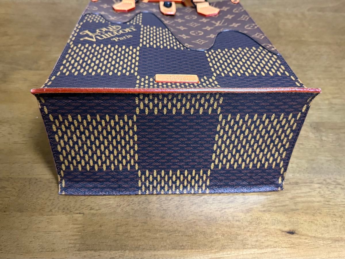 ルイヴィトン バッグ LOUIS VUITTON NIGO ミニトート トート ルイヴィトン バッグ LOUIS VUITTON NIGO ミニトート トート