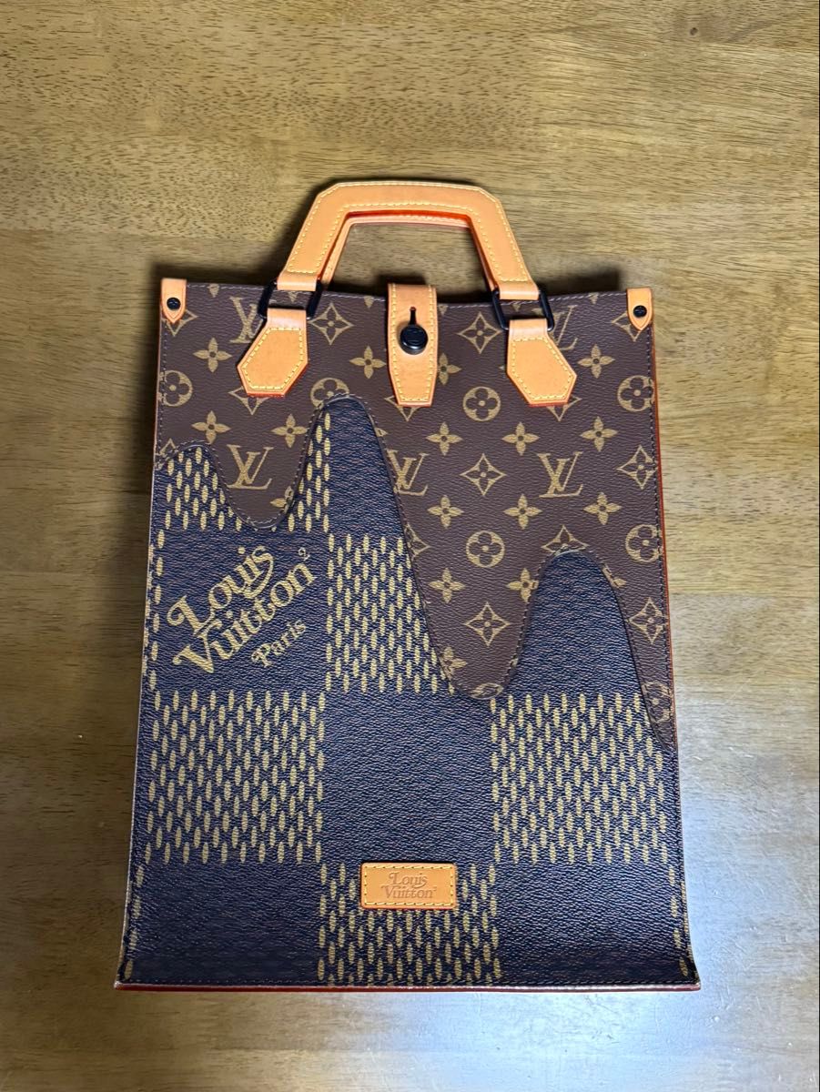 ルイヴィトン バッグ LOUIS VUITTON NIGO ミニトート トート ルイヴィトン バッグ LOUIS VUITTON NIGO ミニトート トート