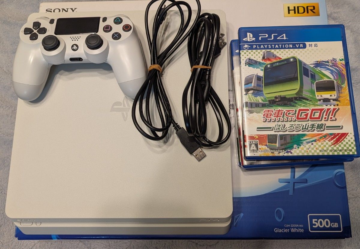 PS4 CUH-2200A B02 ホワイト プレイステーション4 中古美品 PS4 CUH-2200A B02 ホワイト プレイステーション4 中古美品