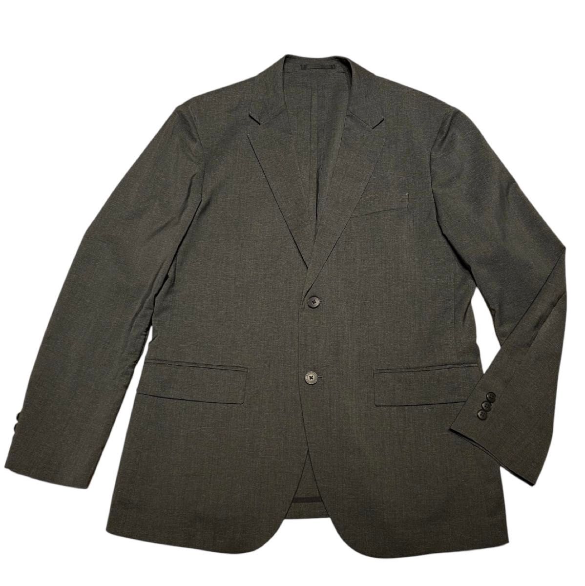 特価】UNIQLO 感動ジャケット ダークグレー テーラード 特価】UNIQLO 感動ジャケット ダークグレー テーラード