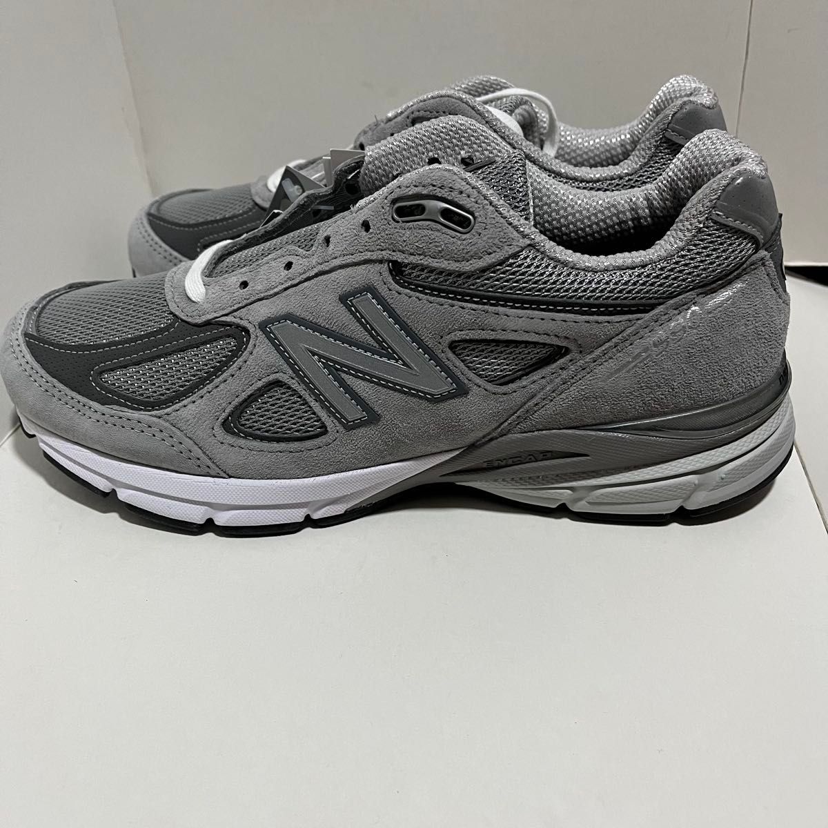 New Balance 990v4 Grey Silver ニューバランス 990v4 グレー New Balance 990v4 Grey Silver ニューバランス 990v4 グレー