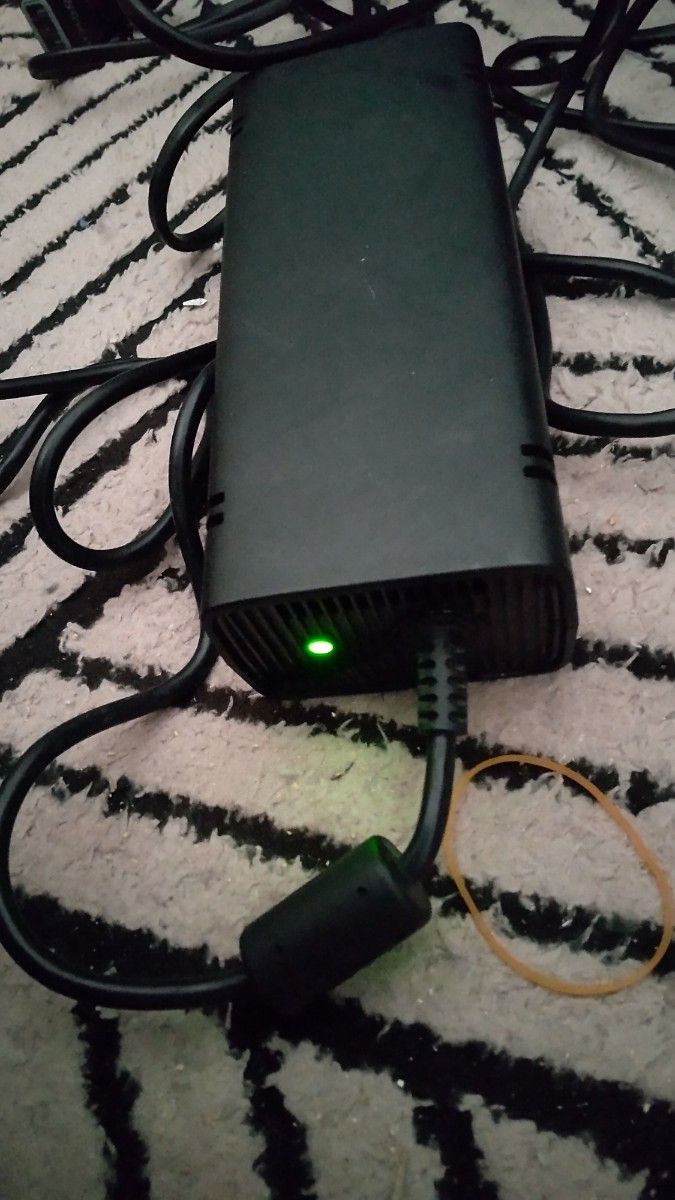 XBOX360S ACアダプター 135W 動作品|Yahoo!フリマ(旧PayPay XBOX360S ACアダプター 135W 動作品|Yahoo!フリマ(旧PayPay