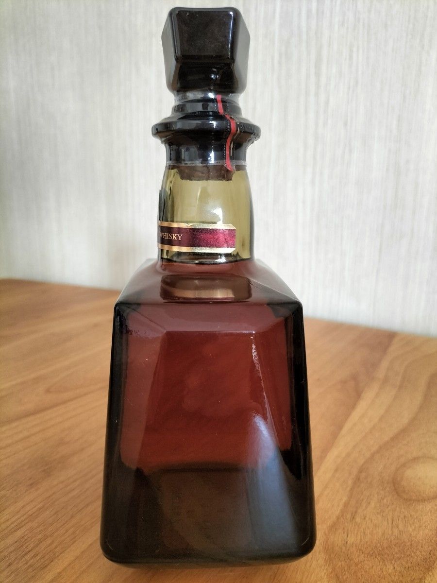 未開栓】サントリーローヤル3本セット容量 700ml alc 43% 箱 未開栓】サントリーローヤル3本セット容量 700ml alc 43% 箱
