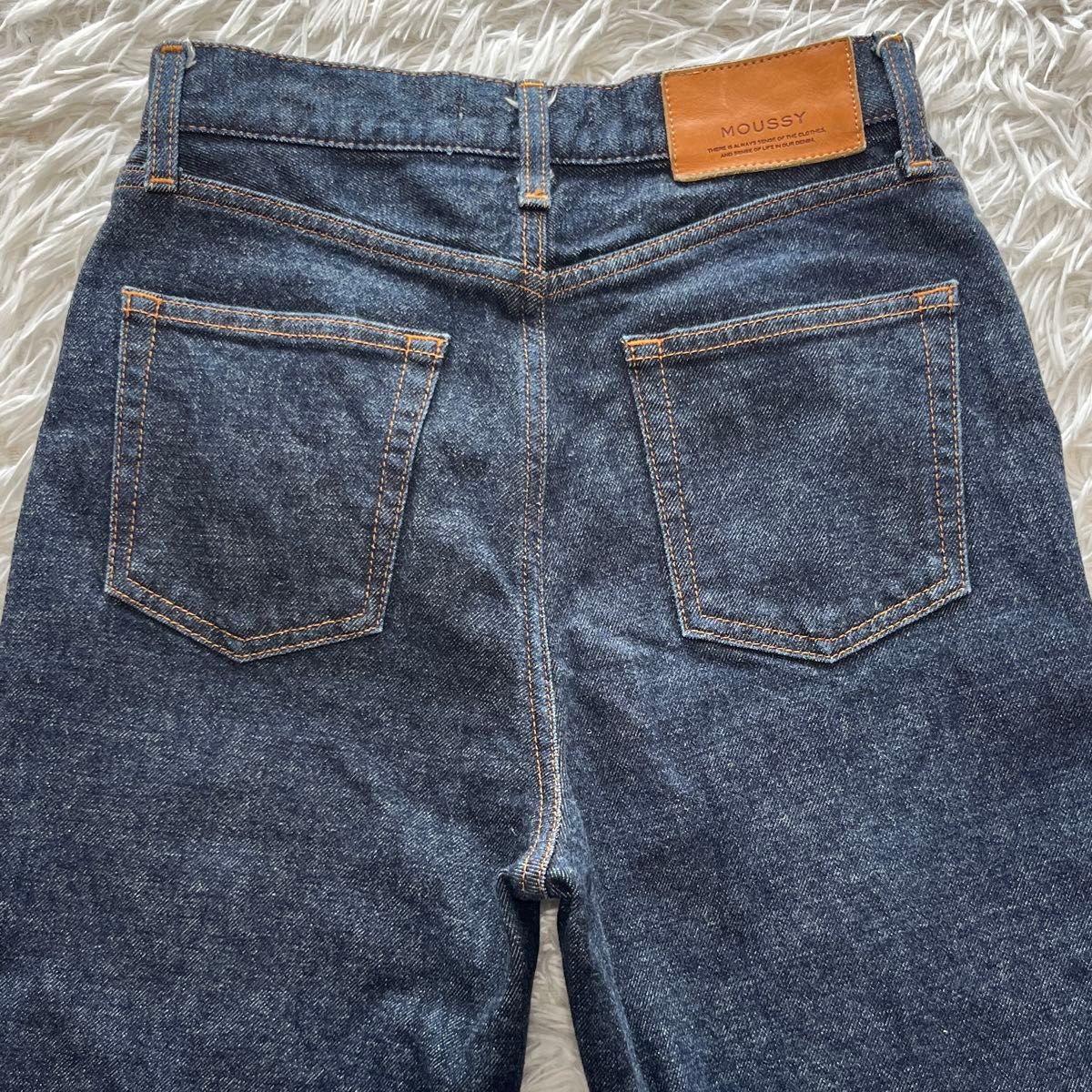 美品】マウジー moussy MVS フレア ブーツカット デニム 美品】マウジー moussy MVS フレア ブーツカット デニム