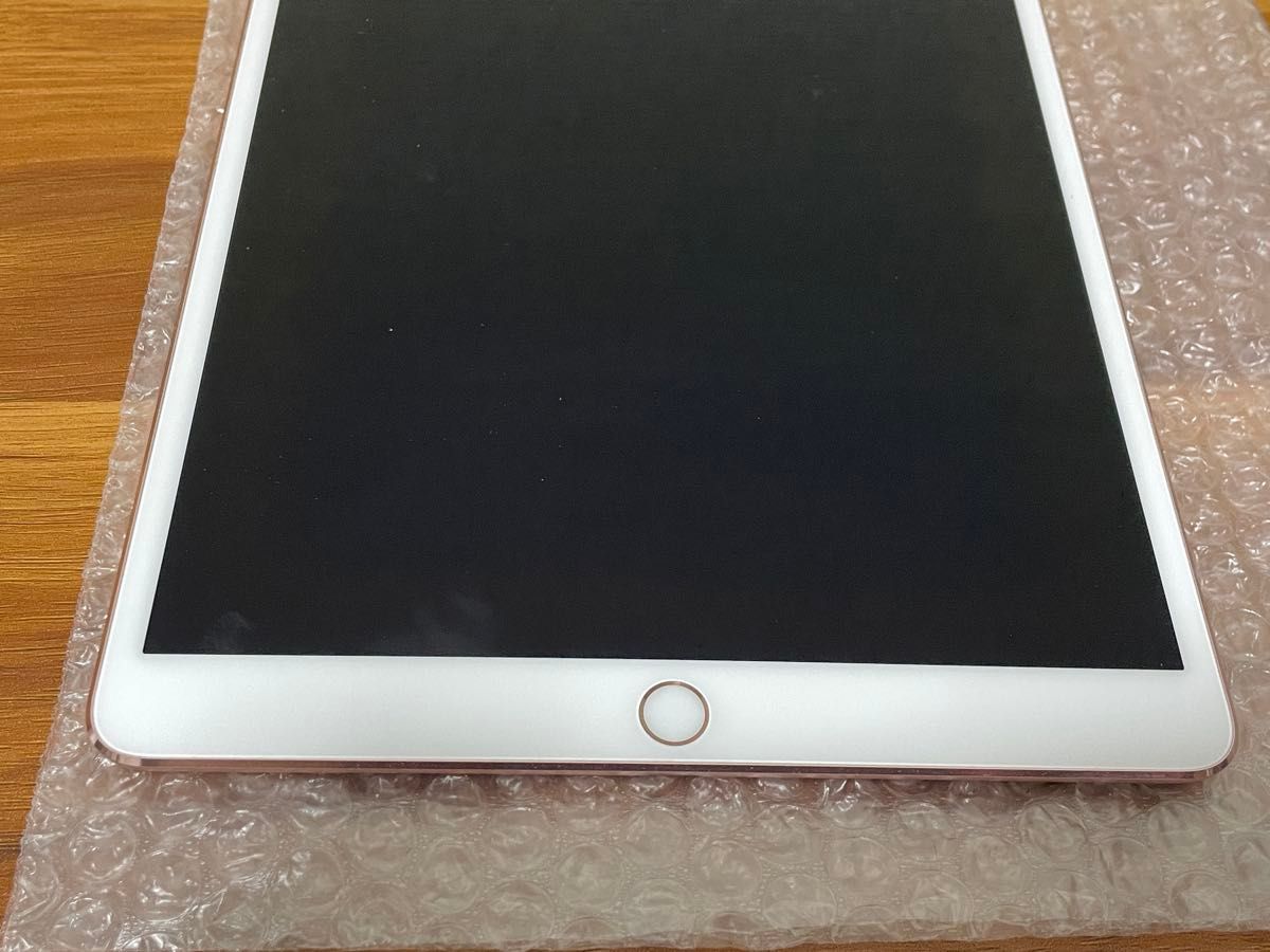 iPad Pro 10 5インチ Wi-Fiモデル 512GB ローズゴールド MPGL2J iPad Pro 10 5インチ Wi-Fiモデル 512GB ローズゴールド MPGL2J