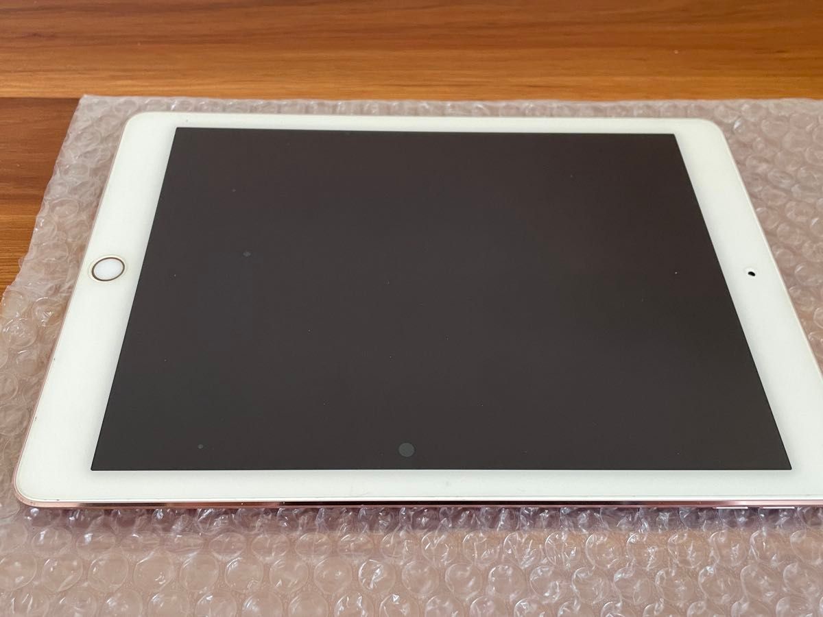 iPad Pro 9 7インチ Wi-Fi 128GB ローズゴールド MM192J/A A1673 iPad Pro 9 7インチ Wi-Fi 128GB ローズゴールド MM192J/A A1673