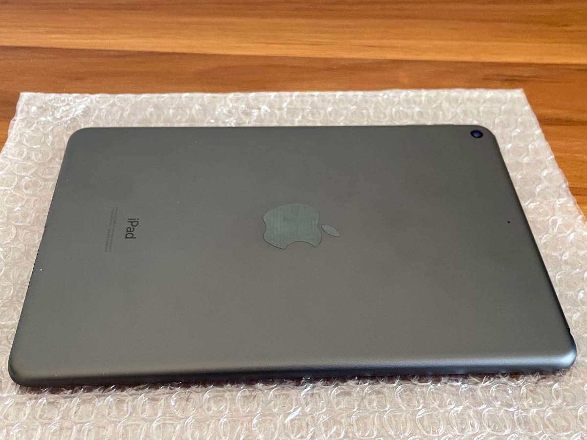 iPad mini 第5世代 Wi-Fi 256GB スペースグレー MUU32J/A A2133 iPad mini 第5世代 Wi-Fi 256GB スペースグレー MUU32J/A A2133