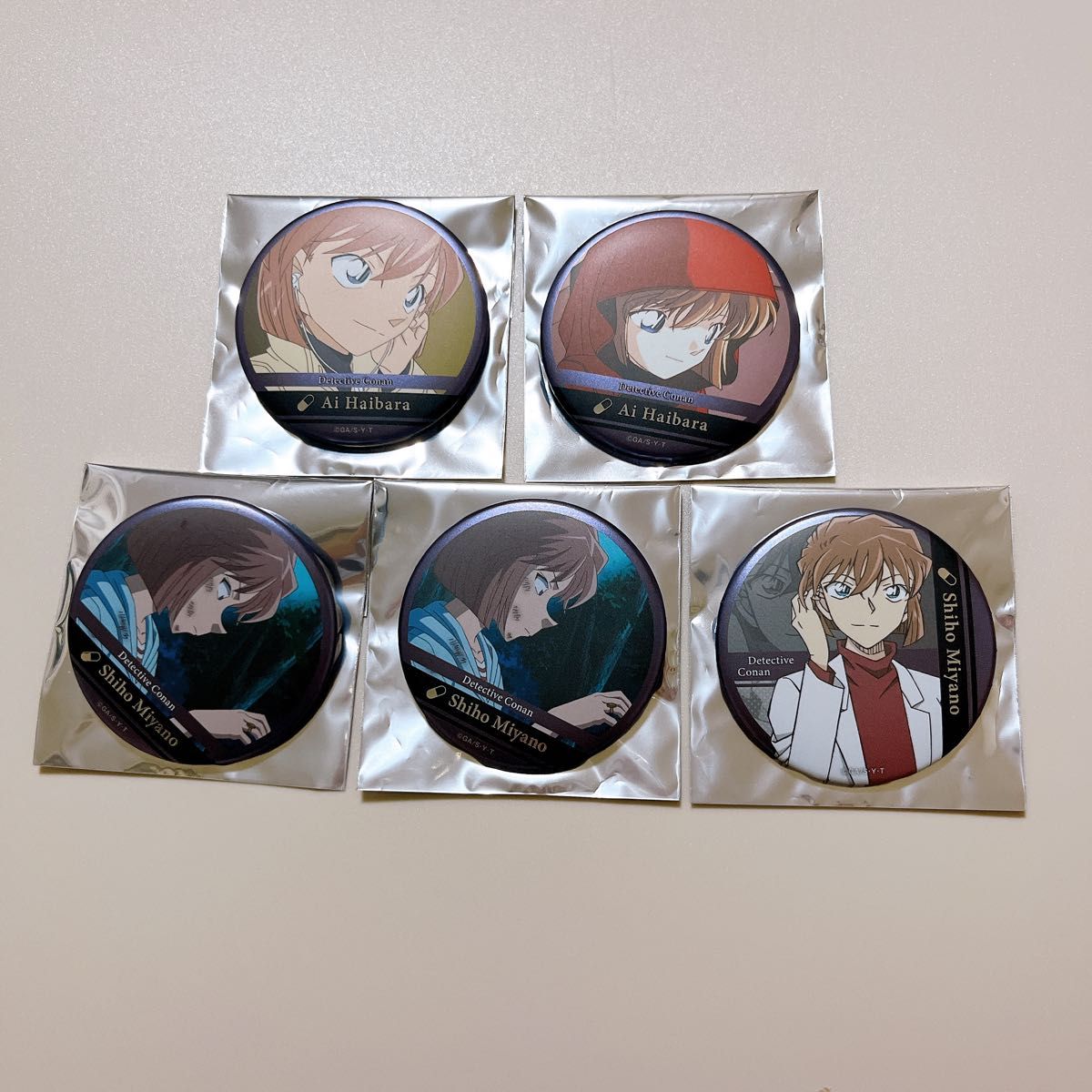 名探偵コナン ジュエリー缶バッジ 灰原哀 宮野志保 5点セット 名探偵コナン ジュエリー缶バッジ 灰原哀 宮野志保 5点セット