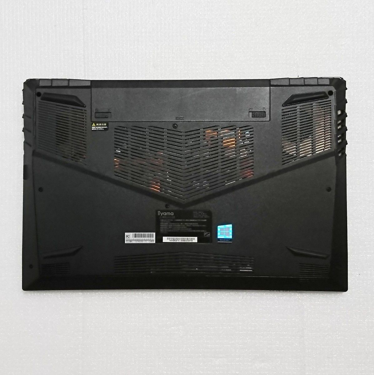 LEVEL∞ ゲーミングノートPC / core i5-8400 / GeForce GTX LEVEL∞ ゲーミングノートPC / core i5-8400 / GeForce GTX