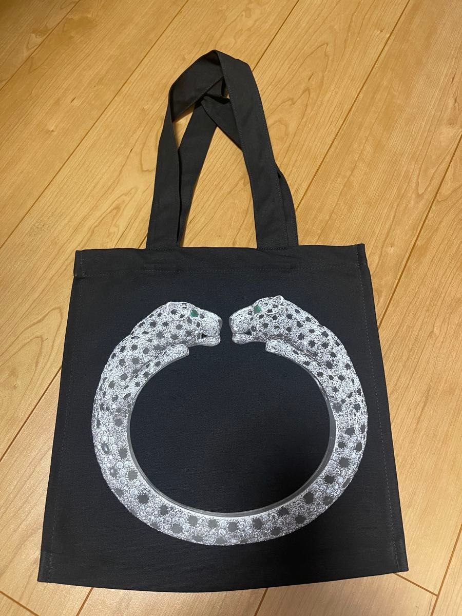 カルティエ トートバッグ V&A美術館 パンサー|Yahoo!フリマ(旧 カルティエ トートバッグ V&A美術館 パンサー|Yahoo!フリマ(旧
