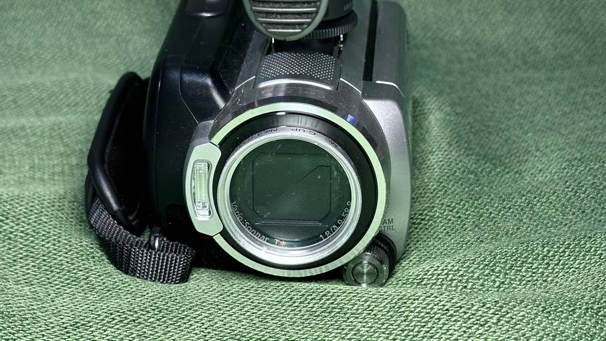 SONY HDR-SR11 ビデオカメラ|Yahoo!フリマ(旧PayPayフリマ) SONY HDR-SR11 ビデオカメラ|Yahoo!フリマ(旧PayPayフリマ)