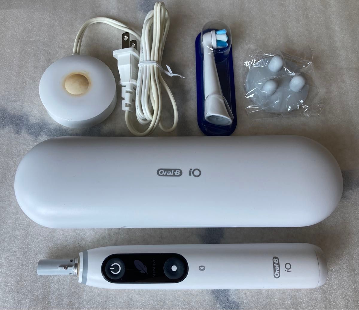 Oral-B io 7 電動歯ブラシ ホワイト アラバスター ブラウン Oral-B io 7 電動歯ブラシ ホワイト アラバスター ブラウン