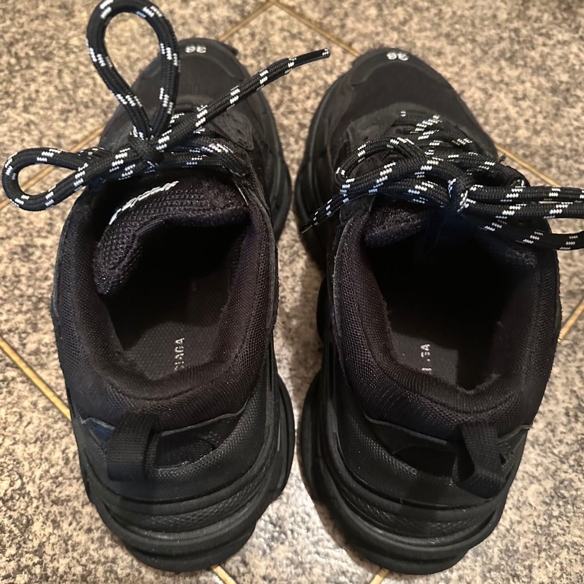 BALENCIAGA トリプルエス 36 スニーカー|Yahoo!フリマ(旧 BALENCIAGA トリプルエス 36 スニーカー|Yahoo!フリマ(旧